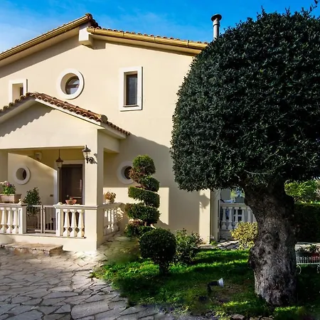 Napolia Villa
